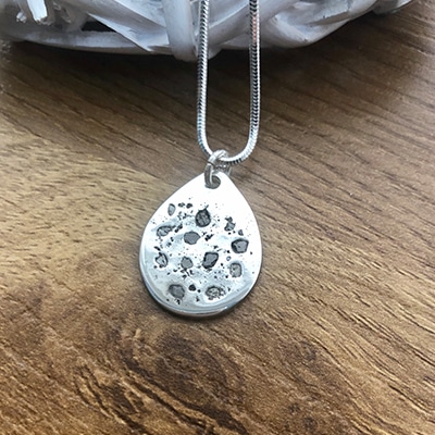 Handmade Pure Silver Charm with Ashes - Image 5