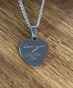 Heart pendant with handwritten message - Image 2