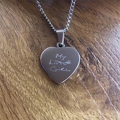 Heart pendant with handwritten message - Image 8