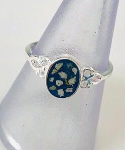 Sterling Silver Cremation Ashes Ring - Image 4