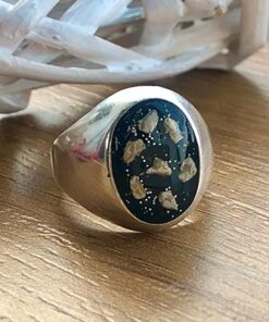 Unisex Sterling Silver Seal Ashes Ring - Image 4