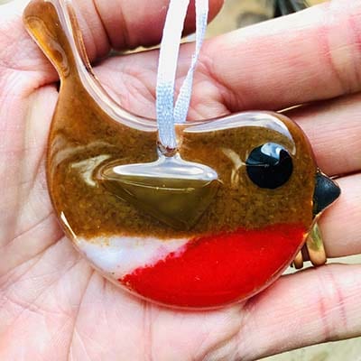 When robins appear loved ones are near fused glass Robin - Image 4