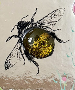 Alternative view of Pink Bee Tea Light in Flower Garden with Murrine Elements