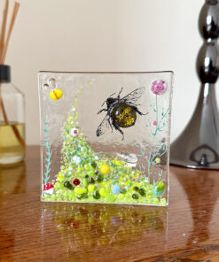 Pink Bee Tea Light in Flower Garden with Murrine Elements