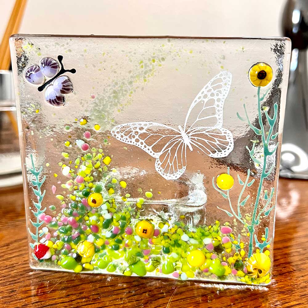 Yellow Butterfly Tea Light with Murrine Elements - Image 3