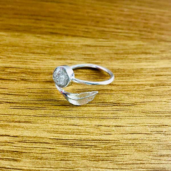 Adjustable Feather Ring - Image 4