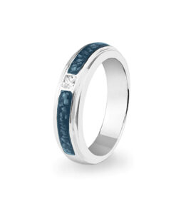 Unisex Remembrance Ashes Ring - Image 3